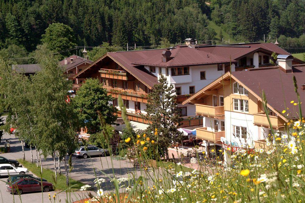 Sport Und Familienhotel Klausen Кирхберг Экстерьер фото