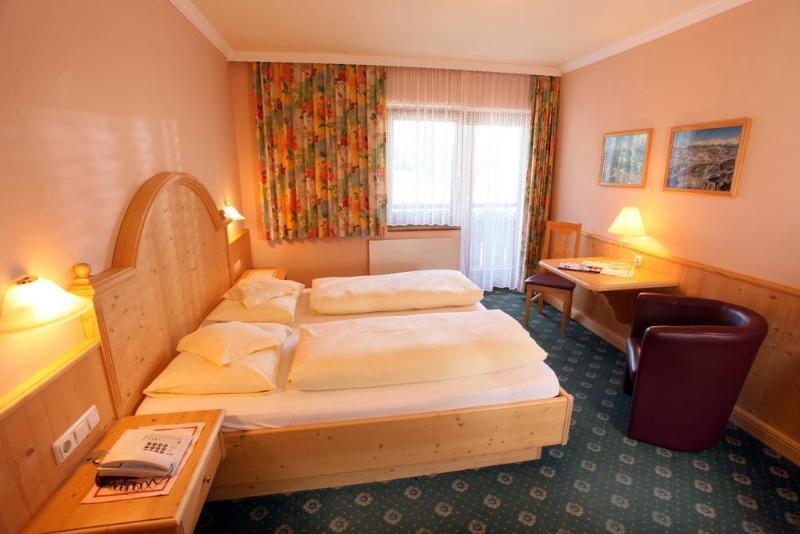 Sport Und Familienhotel Klausen Кирхберг Экстерьер фото