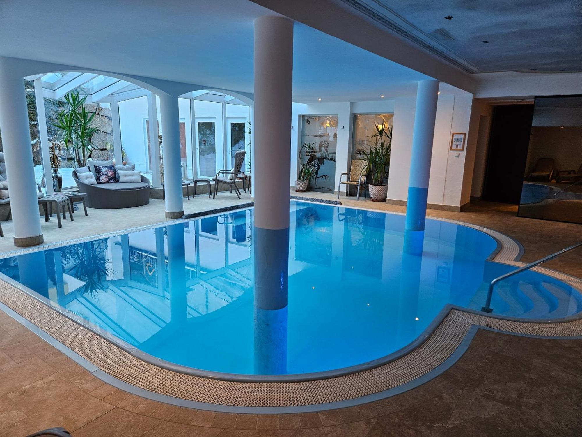 Sport Und Familienhotel Klausen Кирхберг Экстерьер фото