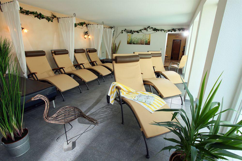 Sport Und Familienhotel Klausen Кирхберг Экстерьер фото