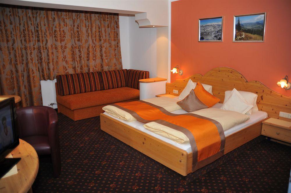 Sport Und Familienhotel Klausen Кирхберг Экстерьер фото