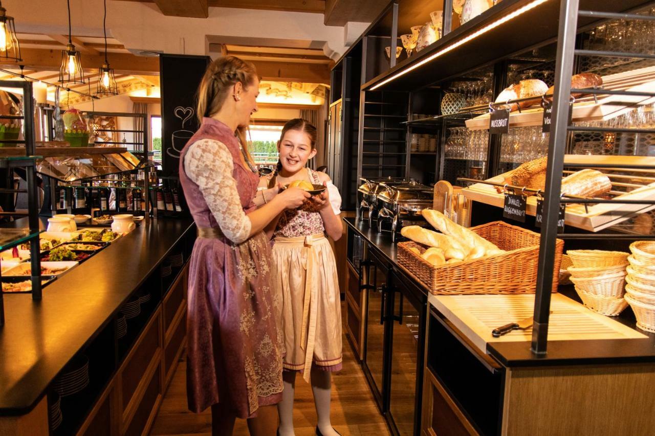 Sport Und Familienhotel Klausen Кирхберг Экстерьер фото
